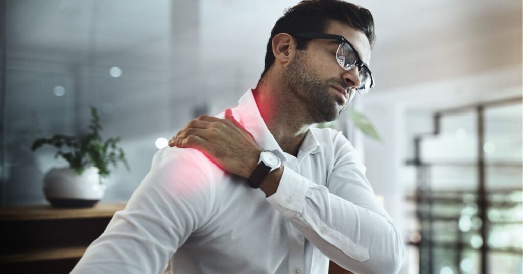 shoulder pain, orthopedic surgeon in indore
