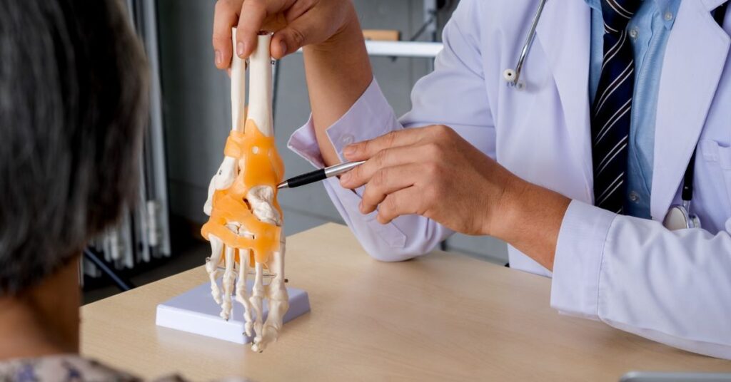 orthopedic doctor in indore