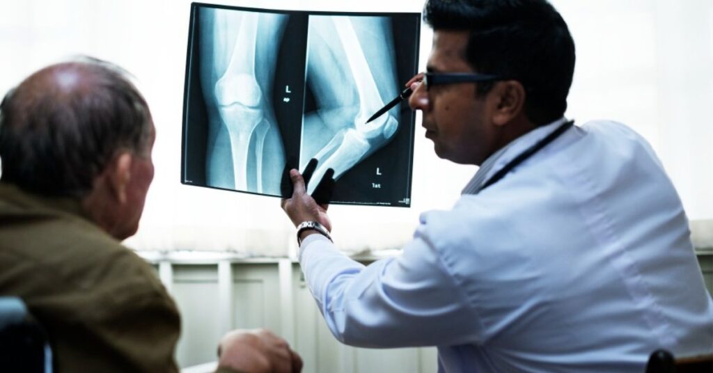 orthopedic doctor in indore