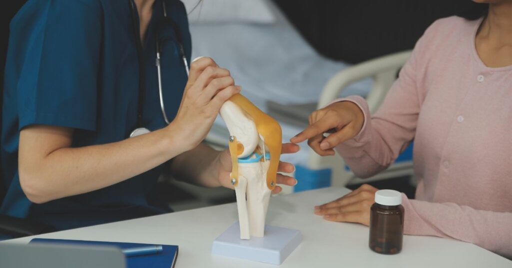orthopedic surgeon in indore