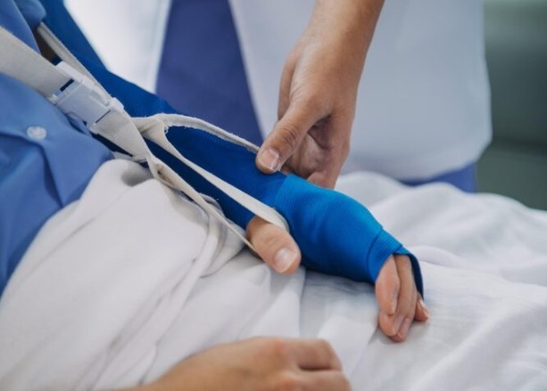 Fracture Surgery in Indore